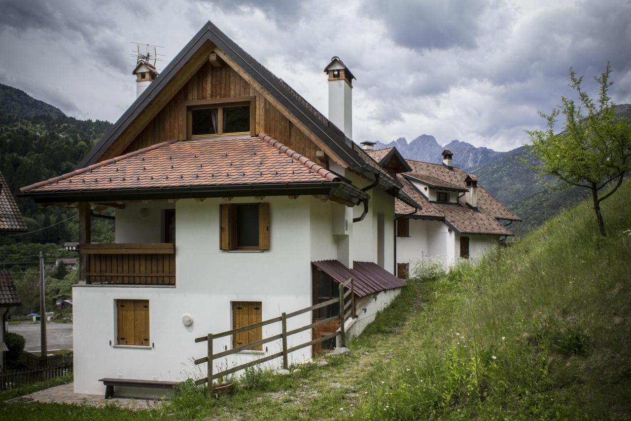 Stali Di Relio Villa Ovasta Bagian luar foto